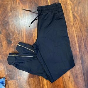 Zyia black everywhere zip jogger